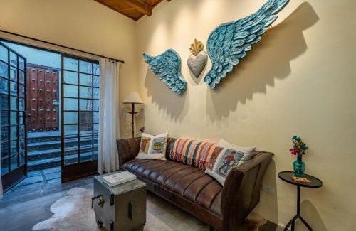 Zona Centro House | Casa Esperanza, 2BR Designer Charm & Rooftop Views