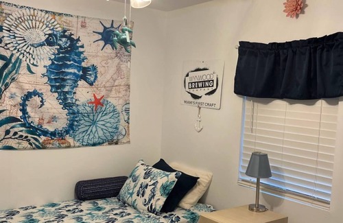 Sailboat Bend House | Casa Flamingo Beach House in Las Olas Fort Lauderdale Historic District