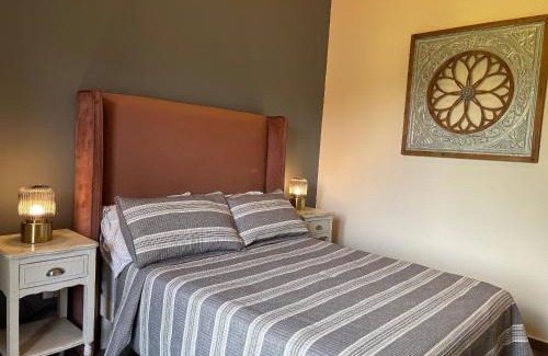 Santeagueda Apartment | Casa Flores – Confort y estilo en Val'Quirico