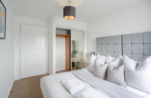Dundee Apartment | Casa Fresa - City Quay Apartment