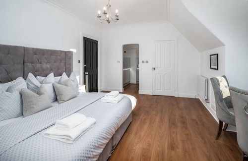 Broughty Ferry Apartment | Casa Fresa - Heather Suite - Broughty Ferry