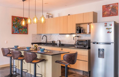 Downtown Guadalajara Apartment | Casa 'frida Kahlo' Departamento de 2 Recamaras y 2 Baños en la Col. Americana