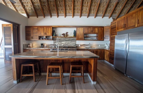 Libertad House | Casa Gaby - A luxurious, beachfront villa