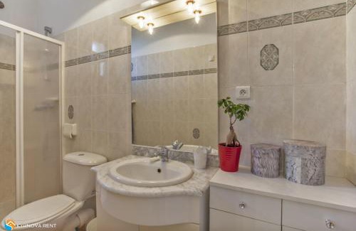 Santa-Reparata-di-Balagna Apartment | Casa Gentile