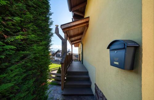 Varena Apartment | Casa Gialla