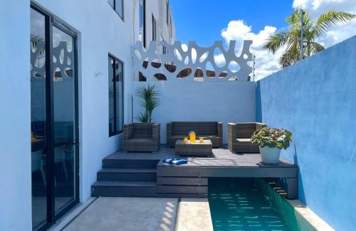 Puerto Juarez House | Casa Gigante de lujo, con piscina privada, 4 amplias habitaciones con baño privado