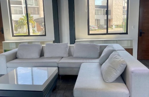 Puerto Juarez House | Casa Gigante de lujo, con piscina privada, 4 amplias habitaciones con baño privado