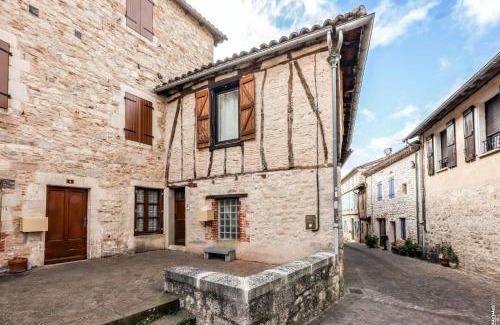 Castelnau-de-Montmiral House | Casa Glèsia