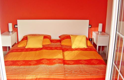 Las Rosas House | Casa Golfin - colorful house with large terrace in the sunny south
