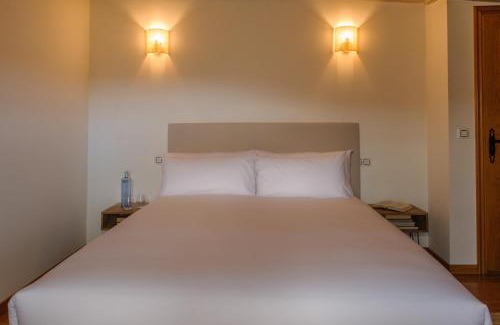 Oza-Cesuras House | Casa Grande do Soxal