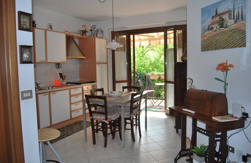 Greve in Chianti Apartment | Casa Grazia, quiet nest near the center. free parking all over the street.