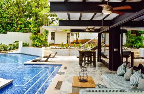 Puerto Carrillo House | Casa Guarumo Carrillo