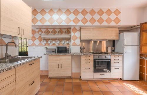 Barrio de la Vega House | Casa Hitos