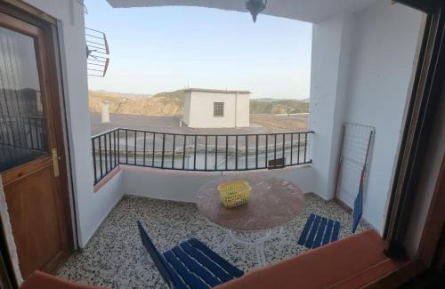 Pitres House | Casa Holandesa