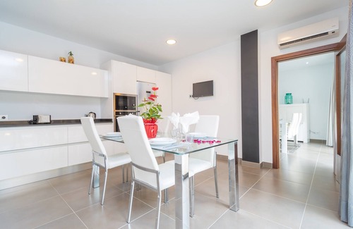 Maria de la Salut House | CASA HOLGANZA - Chalet with terrace in Maria de la Salut. Free WiFi