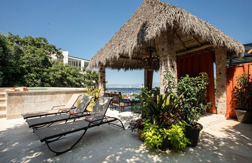 Romantic Zone House | Casa Hortencias, 3 Bedroom Private Pool Home on the hill above Romantic Zone - M