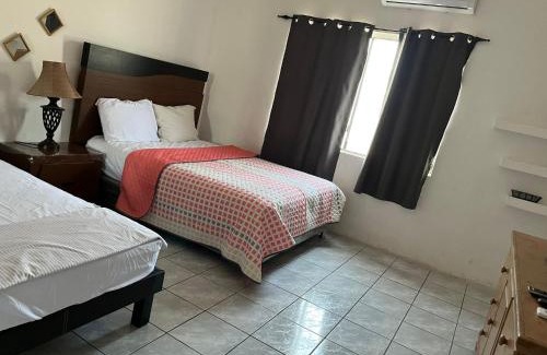 Juarez Municipality House | Casa Huesped San Marcos