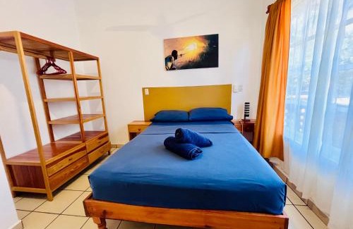 Brisas de Zicatela Apartment | Casa Hugo 2 AC Starlink 2min walk to the beach