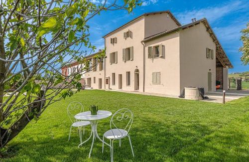 Moncalvo Apartment | Casa I Gessi