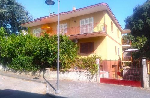Pollena Trocchia Apartment | Casa in villa nel Parco del Vesuvio