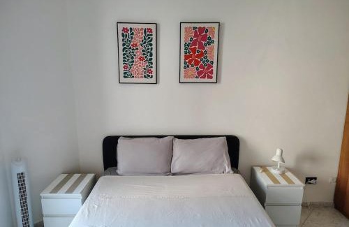 Albenga Apartment | Casa Irene, in centro zona tranquilla e vicino alle spiagge