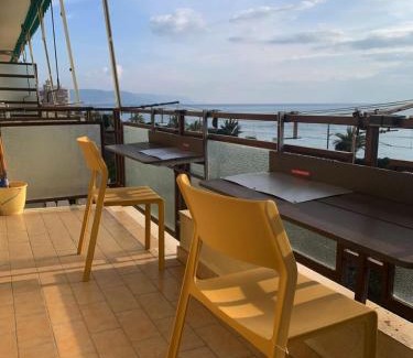 Borghetto Santo Spirito Apartment | Casa Isa a 30 metri dalla spiaggia