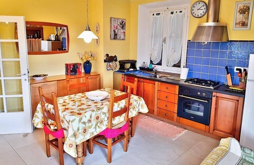 Castiglione della Pescaia House | Casa Melampo: A graceful apartment that covers the entire top floor of an ancient country manor situated in the heart of the Tuscan countryside.