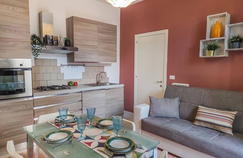 San Benedetto del Tronto House | Casa Chiara in centro con corte privata