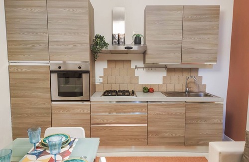 San Benedetto del Tronto House | Casa Chiara in centro con corte privata