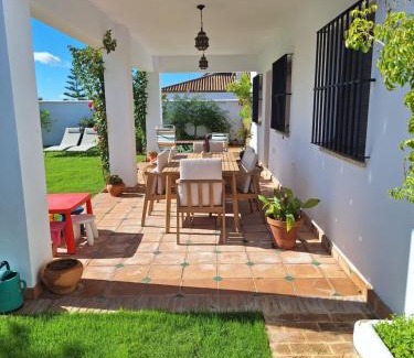Montellano House | Casa J&V