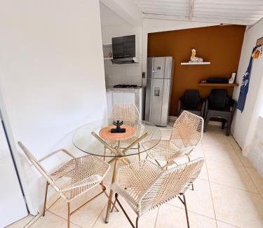 Pore Apartment | Casa jardín