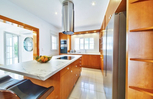 Paichi Villa | Casa Jem - a fabulous, modern, family villa for 8 guests