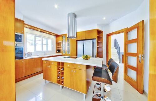 Paichi Villa | Casa Jem - a fabulous, modern, family villa for 8 guests