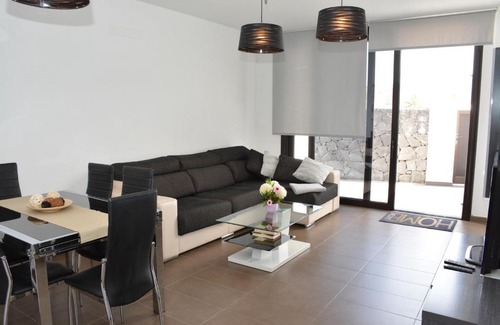 Uga House | Casa Jimena
