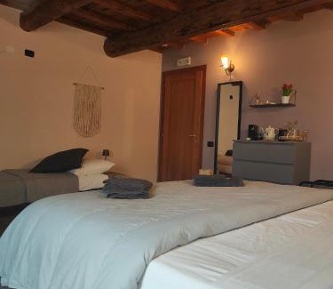 Iolanda di Savoia Bed & Breakfast | Casa Jolanda