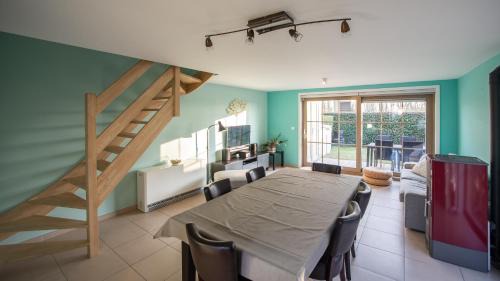 Adinkerke House | Casa Junika