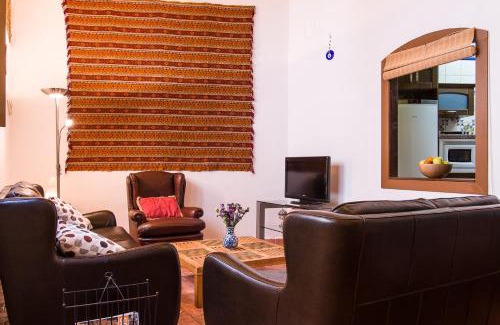 San Pedro House | Casa Juramento