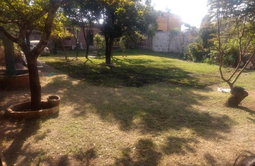 Ayala House | Casa Justo, estancia con bañera hidromasaje.