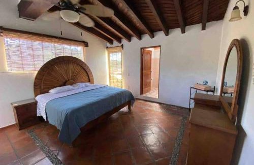 Malinalco House | Casa La Curva Malinalco