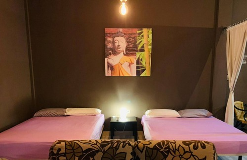 Tacoronte House | Casa 'La Finca 1' with Mountain View, Private Pool, Garden & Wi-Fi