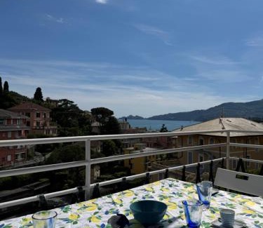 Rapallo Apartment | Casa La Marina by PortofinoVacanze
