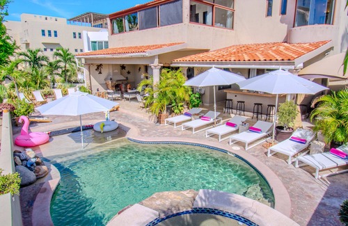 Pedregal House | Casa La Roca Private Beach Resort