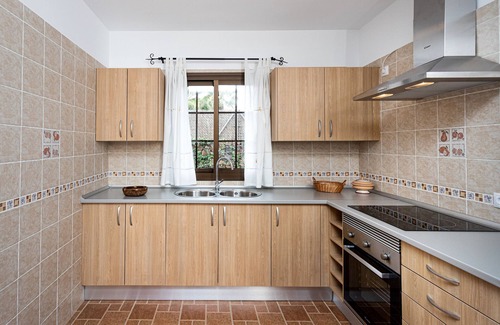 Villaverde House | Casa La Vera, 5 bedroom, 5 bathroom villa with garden and private pool
