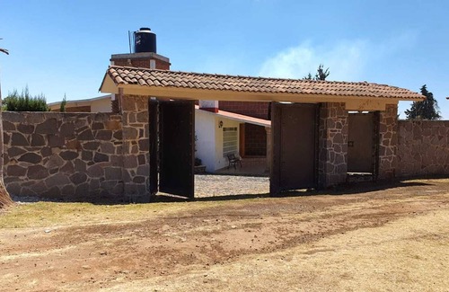 El Santuario Cottage | Casa Labrador, Casa Estilo Rustico Para Descansar