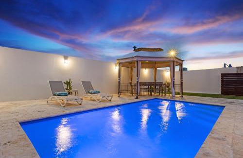 Quebrada Fajardo Villa | Casa Larimar with pool and solar system near beach