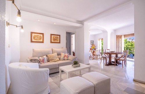 Distrito Sur Apartment | Casa Las Caballerizas