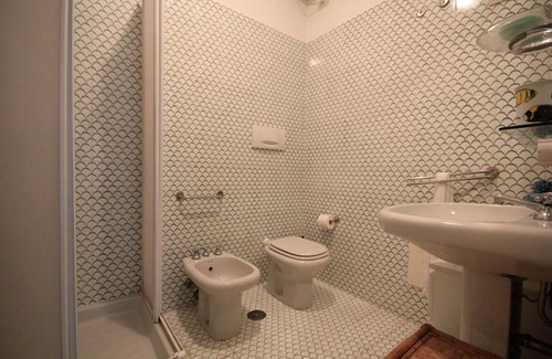 Ponza House | Casa Le Grotte - independent villa.