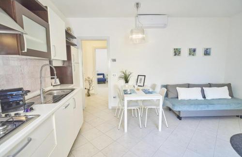 San Giuliano a Mare Apartment | Casa Ledrugge 100m from the sea Darsena Rimini