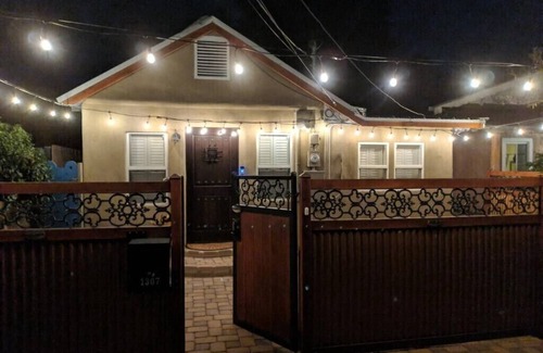 Downtown Albuquerque House | Casa Lia walking distance to Old Town
