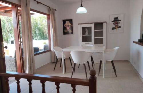 Los Pocillos House | Casa Llamedos
